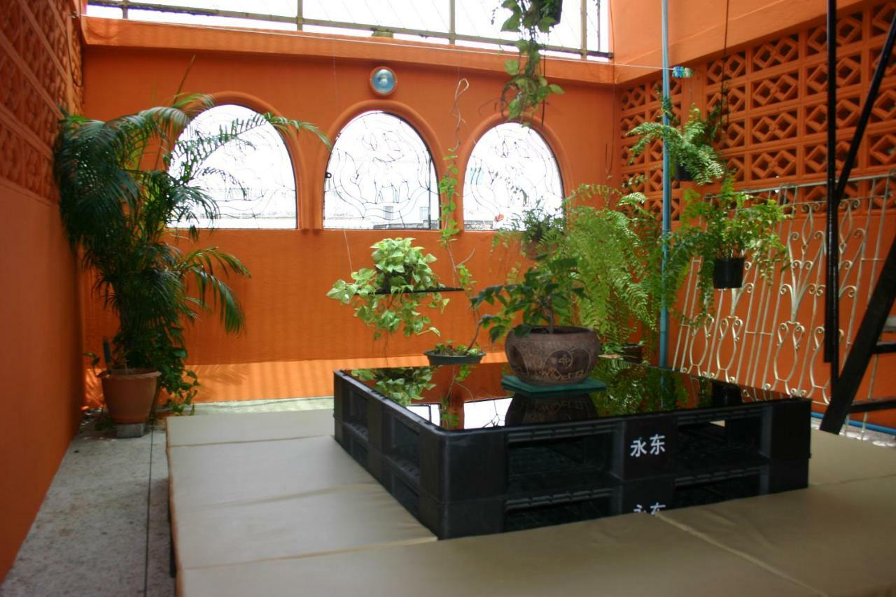 Born Free Hostel 방콕 외부 사진